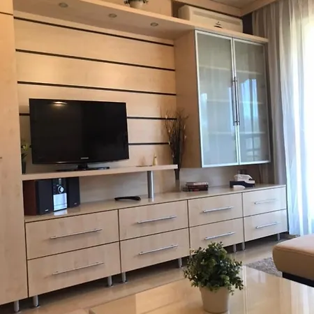 Διαμέρισμα Bervia Apartman